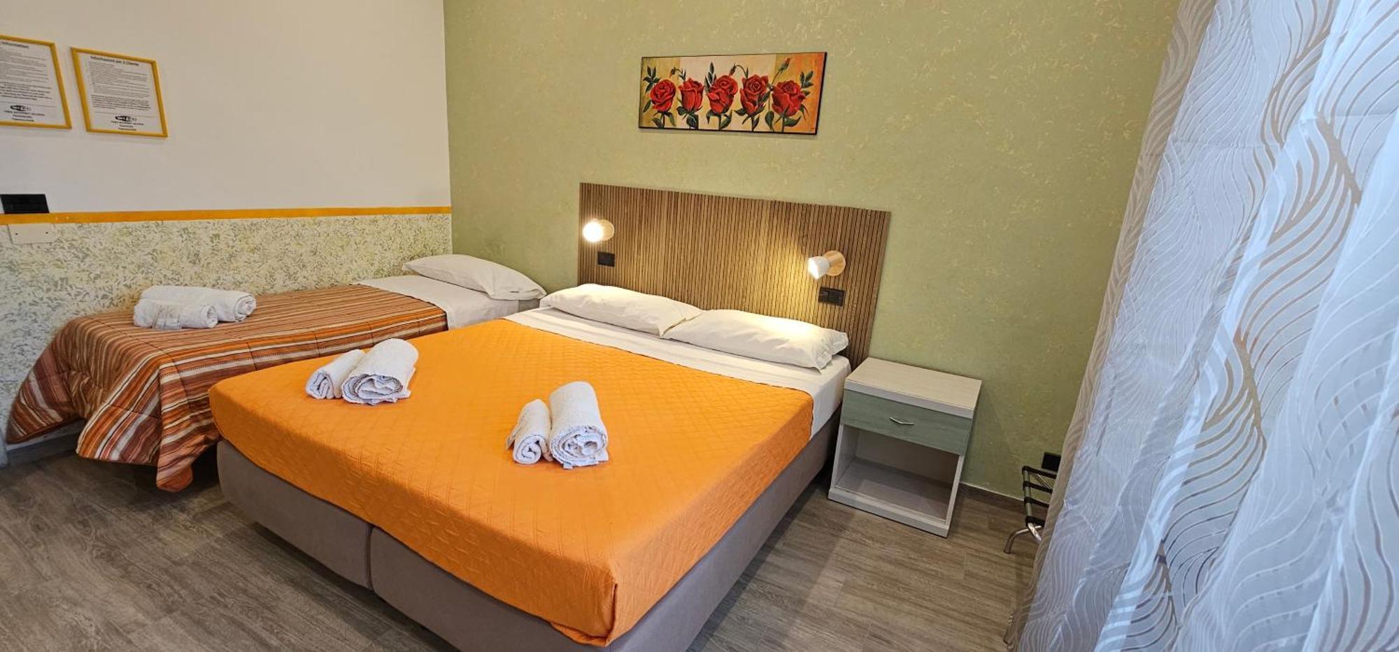 Hostel Josef Палермо Екстер'єр фото
