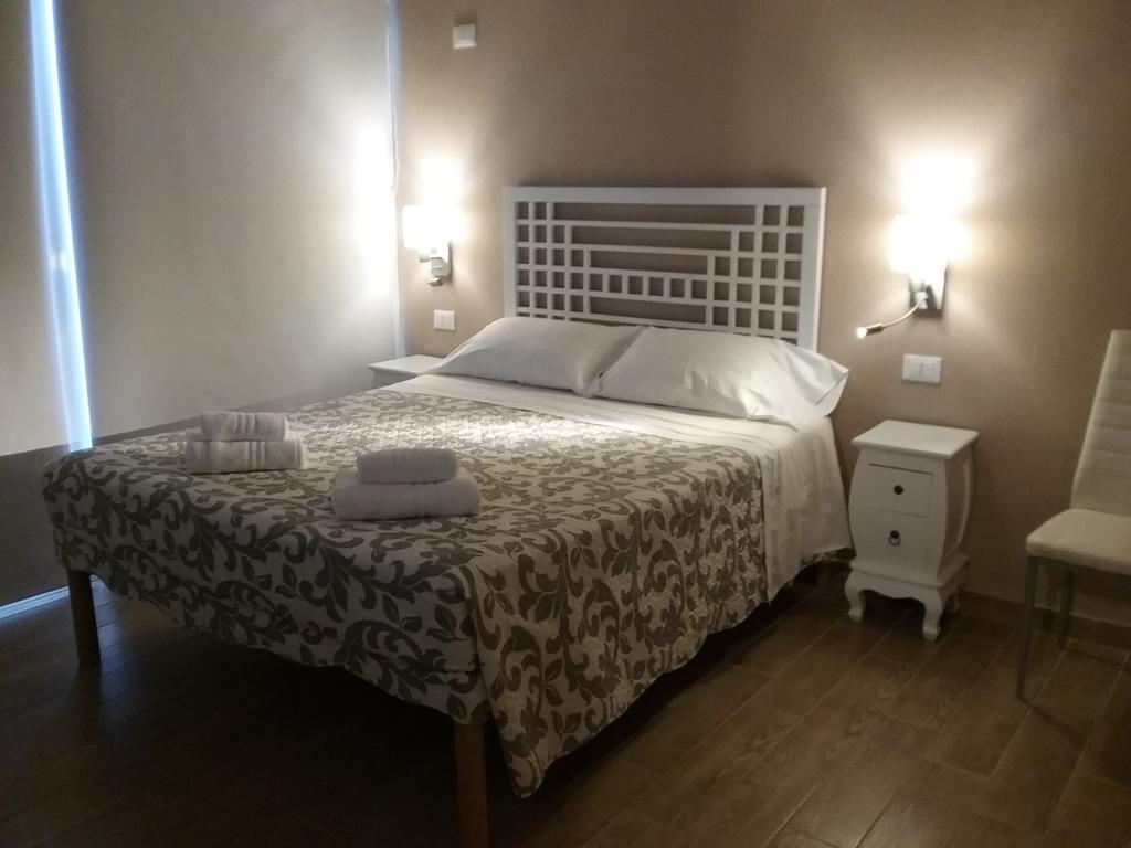 Hostel Josef Палермо Екстер'єр фото