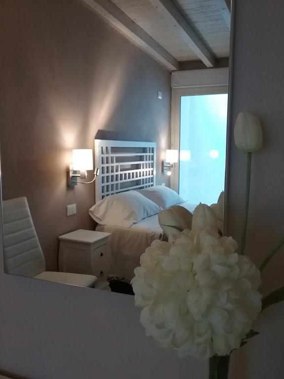 Hostel Josef Палермо Екстер'єр фото