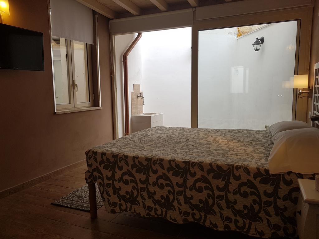 Hostel Josef Палермо Екстер'єр фото